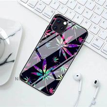 Laad afbeelding in Galerijviewer, <transcy>Plant Bladeren Cannabi Blad Gevallen Voor Iphone 12 Mini 11 Pro X Xs Xr Max 7 8 Plus 6 6S Se 2020 Gehard Glas Cover Telefoon Coque</transcy>