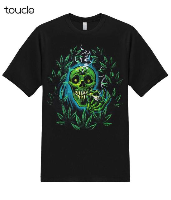 Smoking Marijuana Skull Weed Pot Cannabis 420 Stoner Gift Funny Graphic T-Shirt